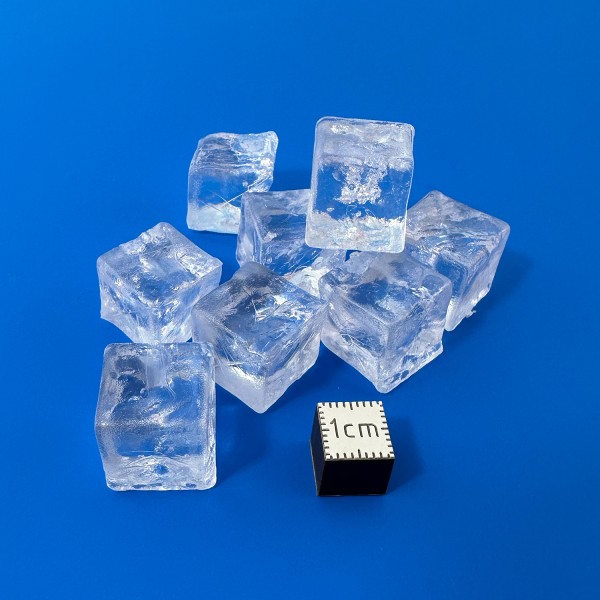 Kunststoff - Eiswürfel - Opak Kunststoff - Eiswürfel - Opak