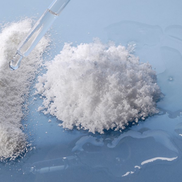 Zauberschnee mit Wasser Zauberschnee mit Wasser