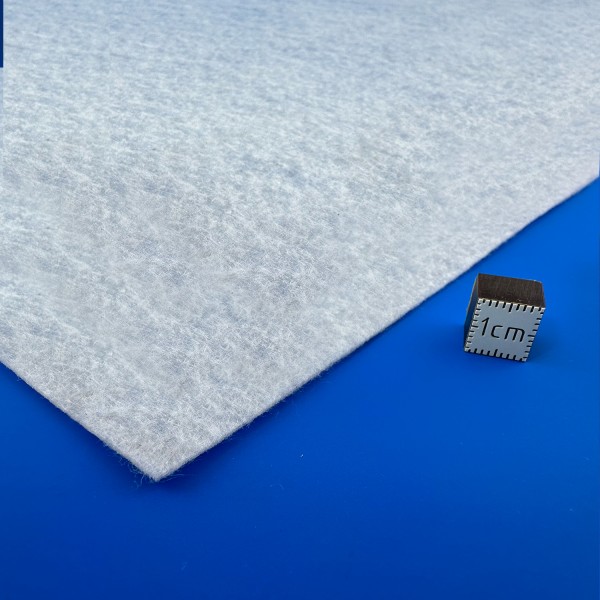 Schneevlies 200 (Snow Blanket 200) Schneevlies 200 (Snow Blanket 200)